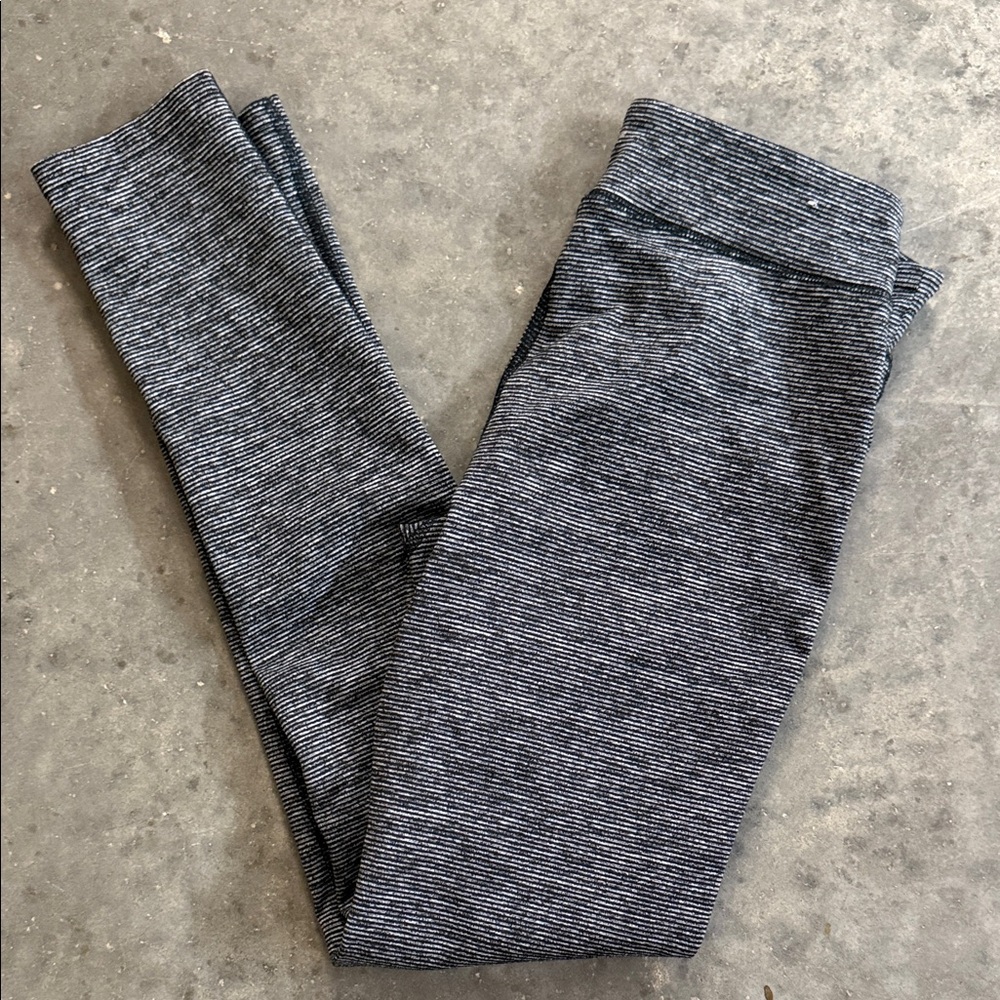 Old Navy Kids Black and Gray Leggings - XL (10-12)